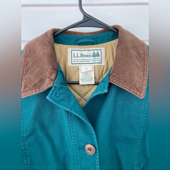 L.L. Bean | Insulated Vintage Green Barn Coat Size Small - Picture 4 of 11